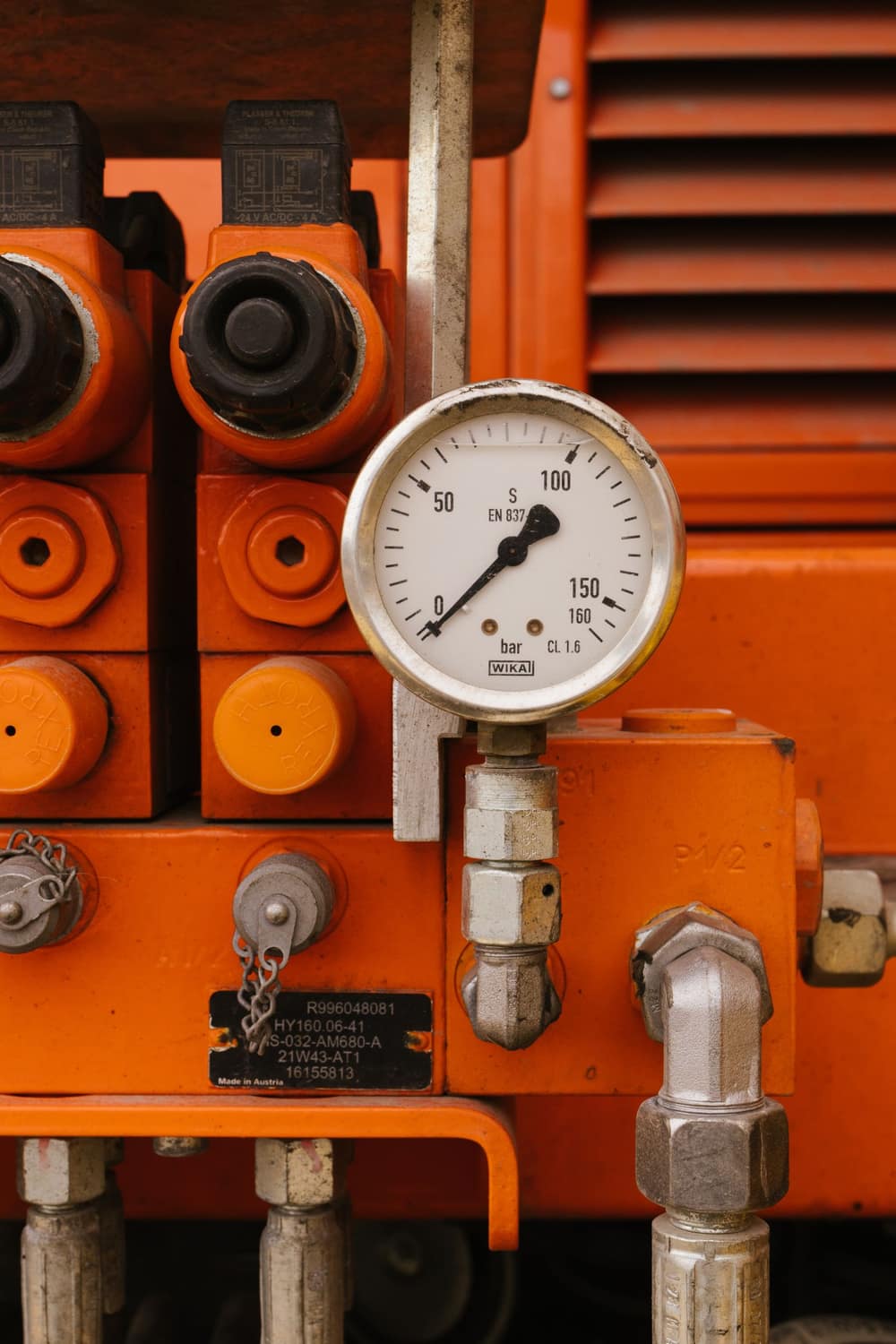 Manomètre de pression sur un circuit hydraulique