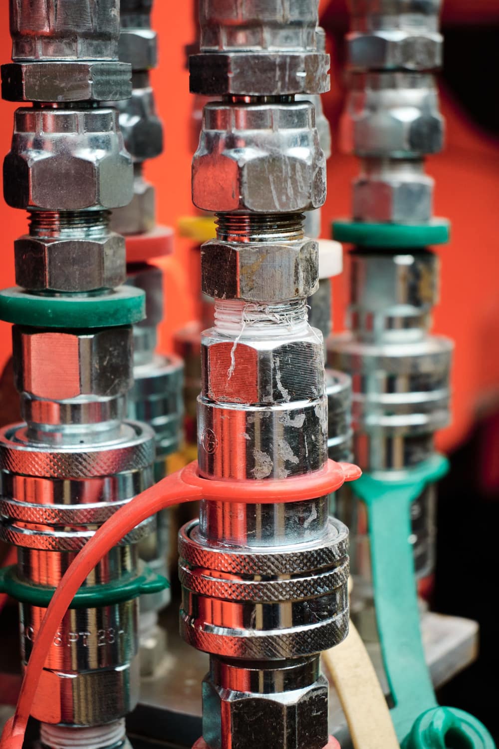 Vérins hydrauliques chromés